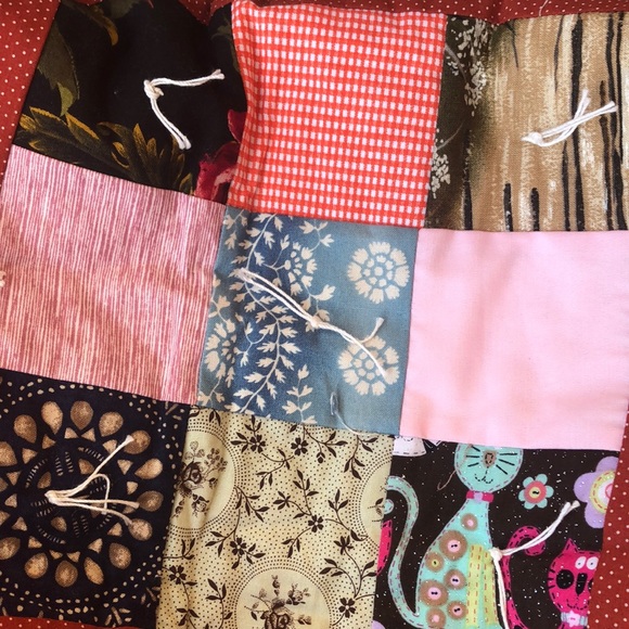 Patch work quilt hand made 44x66 - Picture 4 of 14